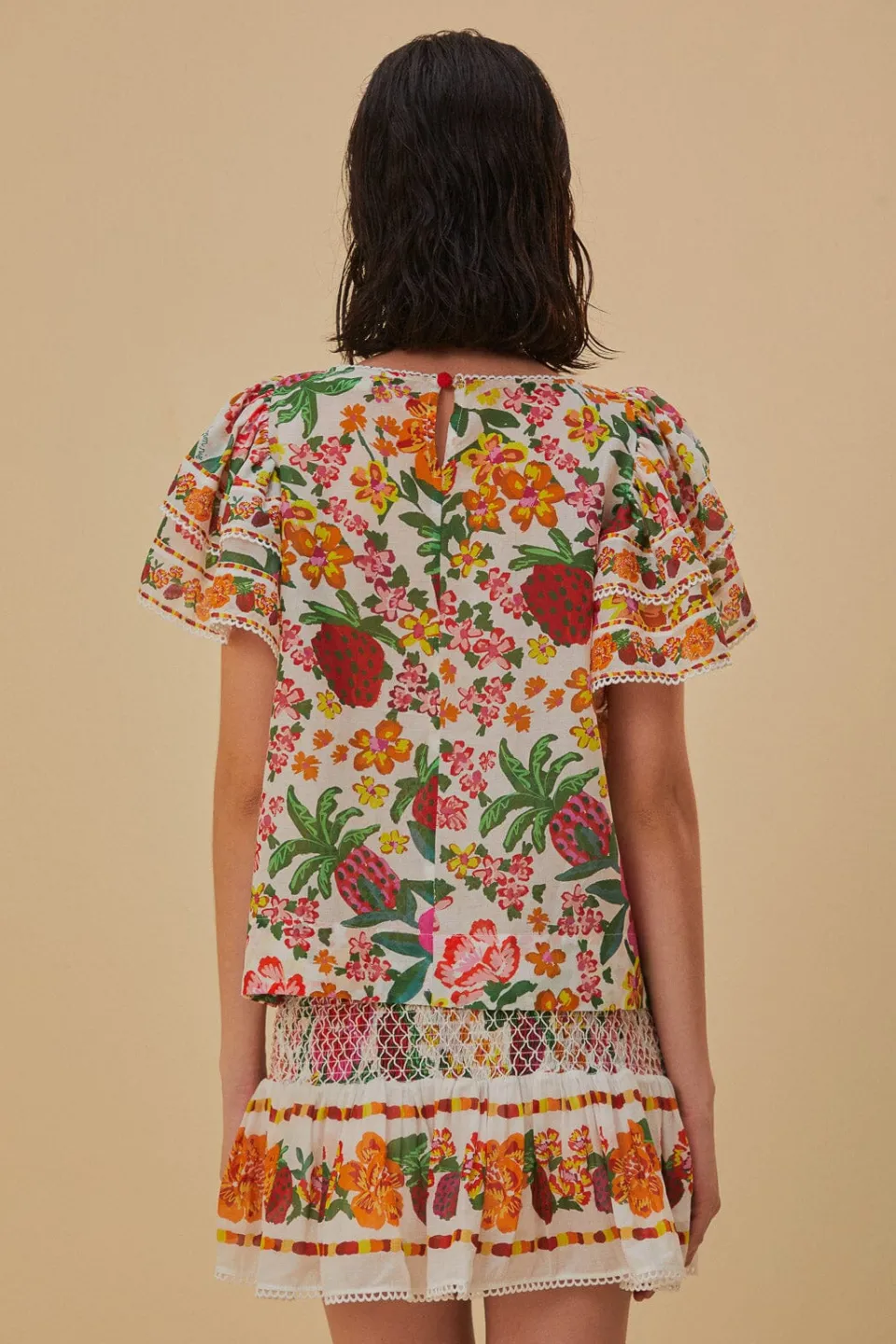 FARM Rio Chemisiers<Blouse à croquis fleuri blanc cassé