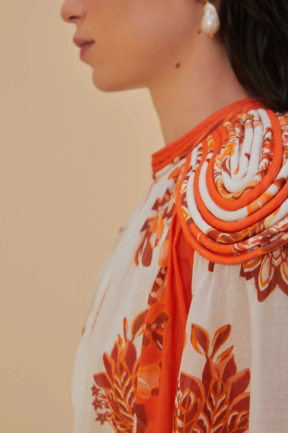 FARM Rio Chemisiers<Blouse orange en coton biologique à bordure passepoil Aura
