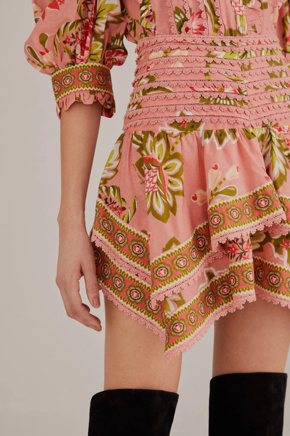 FARM Rio Jupes<Minijupe florale Aura rose tendre
