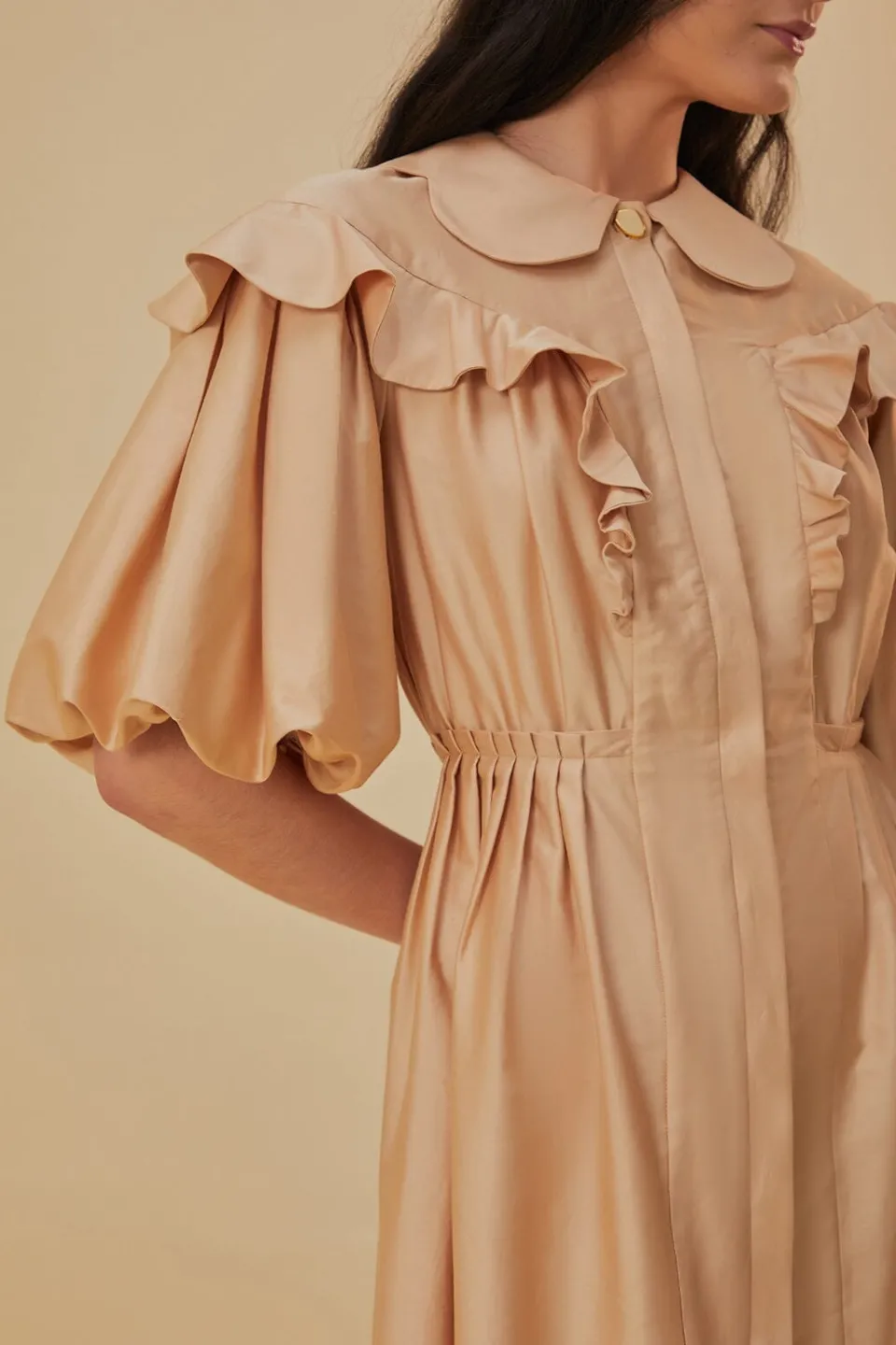 FARM Rio Robes Courtes<Mini-robe beige à manches courtes