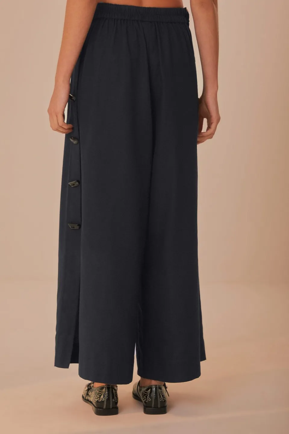 FARM Rio Pantalon<Pantalon boutonné noir