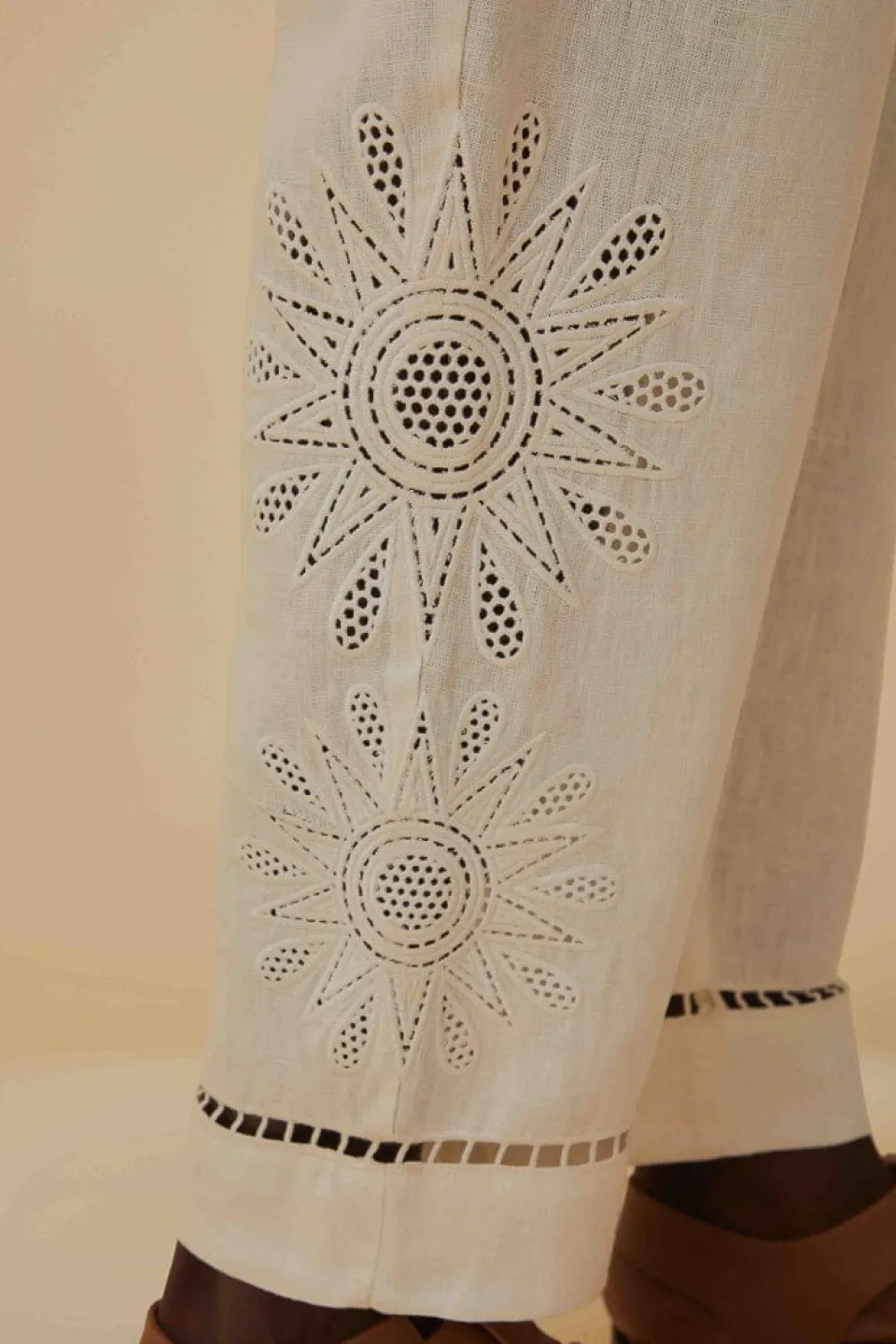 FARM Rio Pantalon<Pantalon brodé Maxi Sunset Richelieu blanc cassé