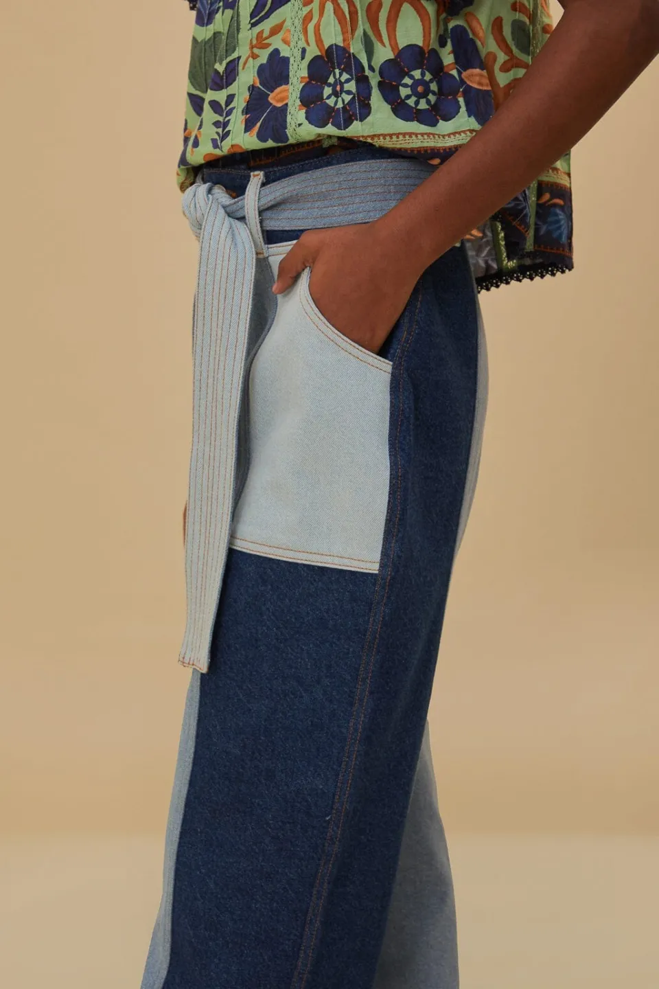 FARM Rio Pantalon<Pantalon en jean à patch noué à la taille