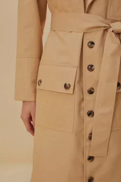 FARM Rio  Manteaux<Poches sur un trench-coat couleur chair