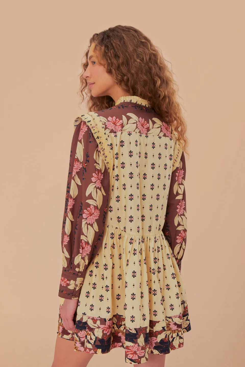 FARM Rio Robes Courtes<Robe courte à empiècement ouvert et à fleurs Ainika Maxi Crème
