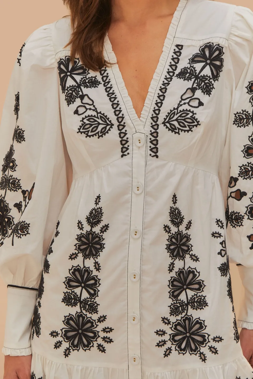 FARM Rio Robes Courtes<Robe courte Richelieu à fleurs blanches