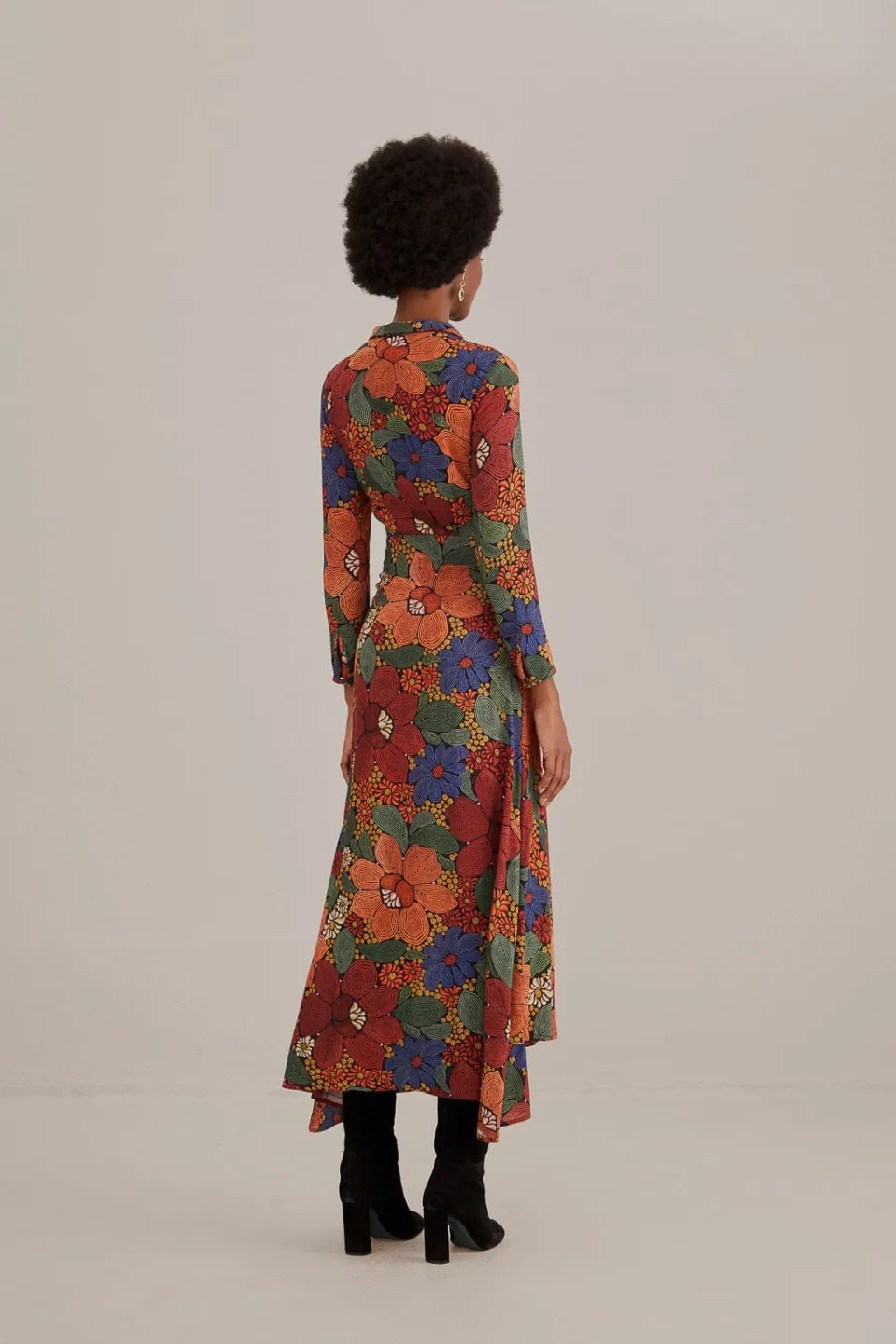 FARM Rio Robes Longues<Robe longue noire à fleurs cousues et col en V