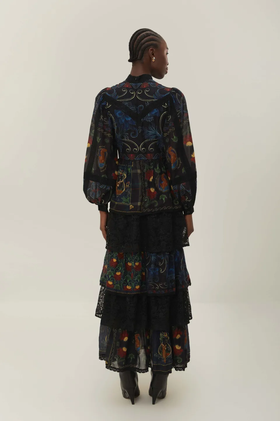 FARM Rio Robes Longues<Robe longue noire à manches longues avec foulards arabesques mélangés