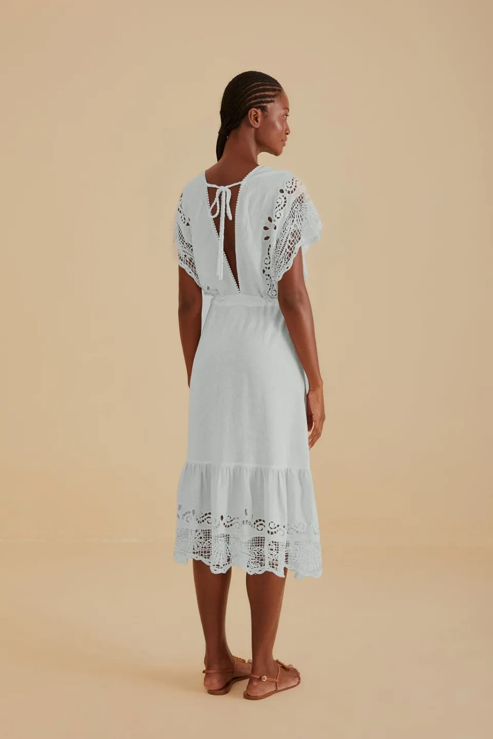 FARM Rio Robes Midi<Robe midi en lin de qualité supérieure Euroflax™ en guipure brodée bla