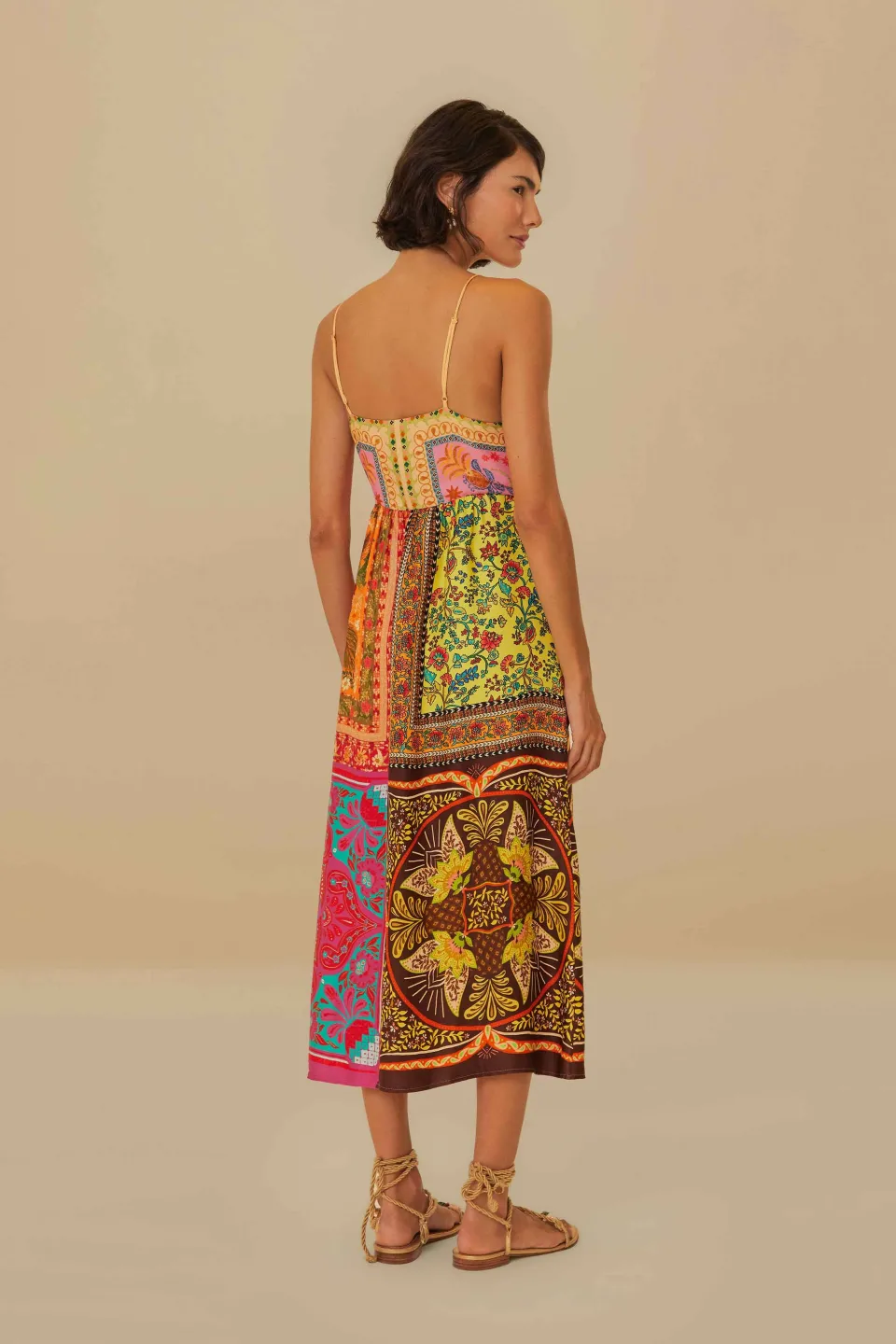 FARM Rio Robes Midi<Robe midi en viscose Lenzing™ Ecovero™ multicolore à foulards mélangés