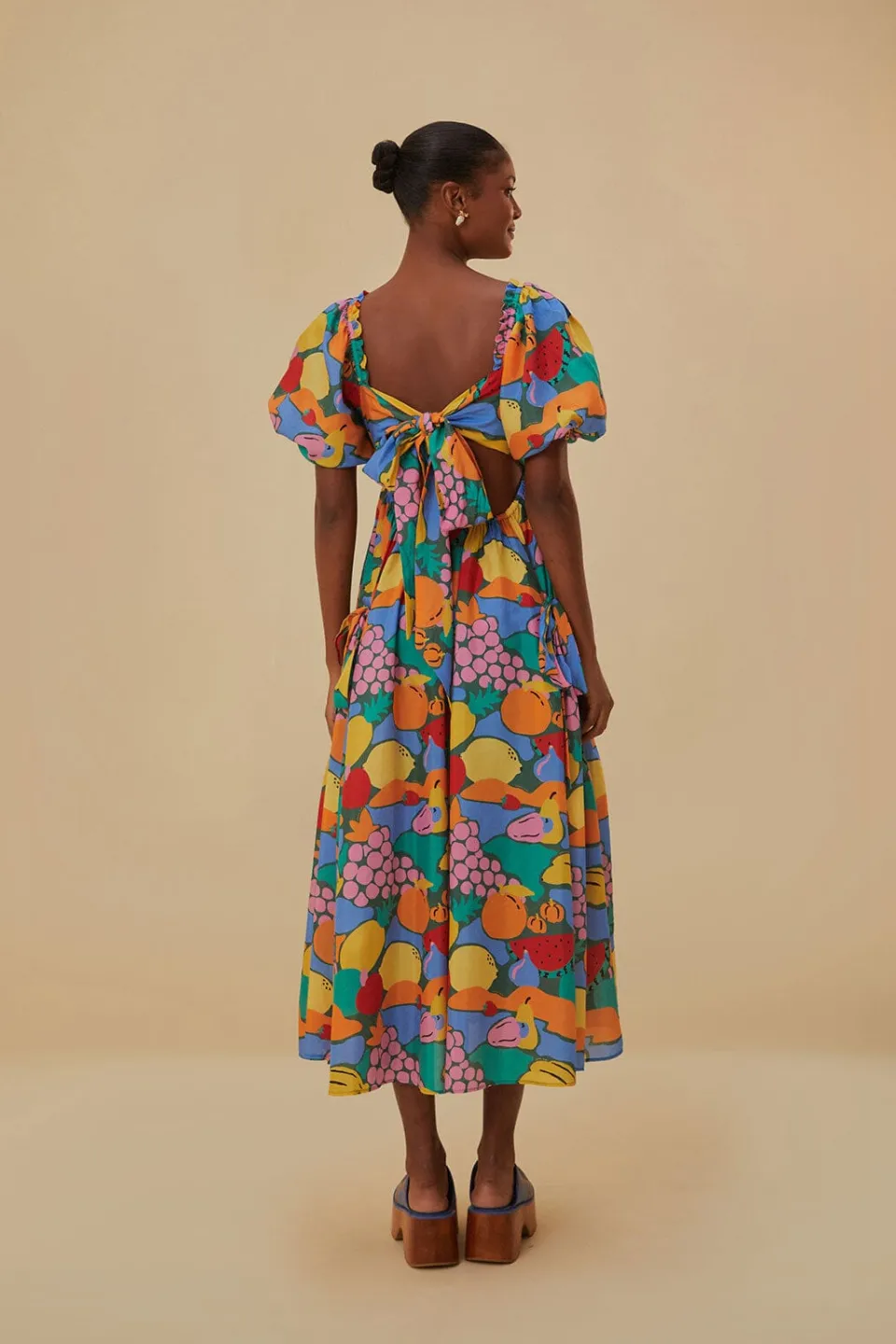 FARM Rio  Robes Midi<Robe midi multicolore à manches courtes et paysage de fruits