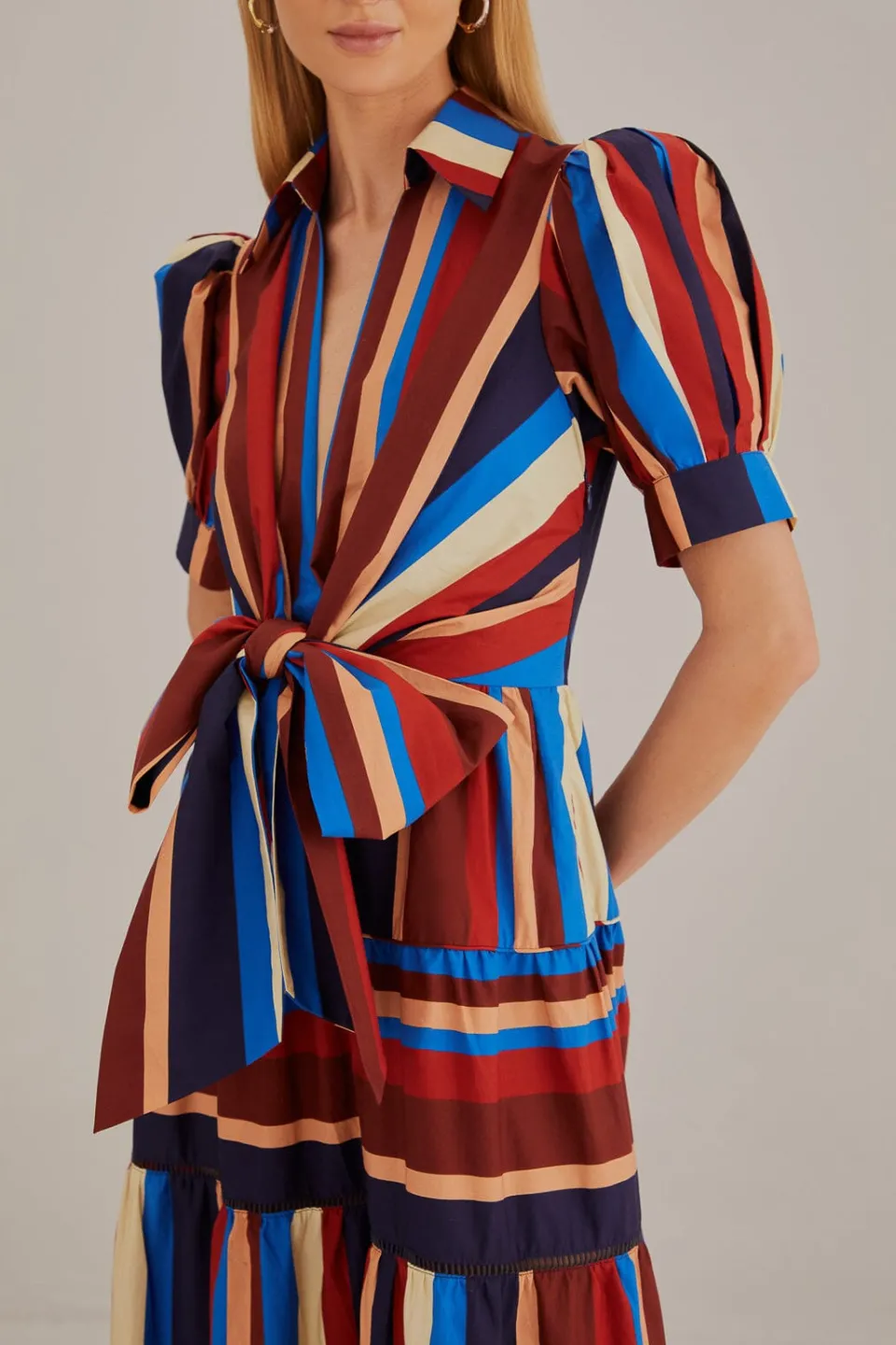 FARM Rio Robes Midi<Robe midi multicolore à rayures hivernales à manches courtes