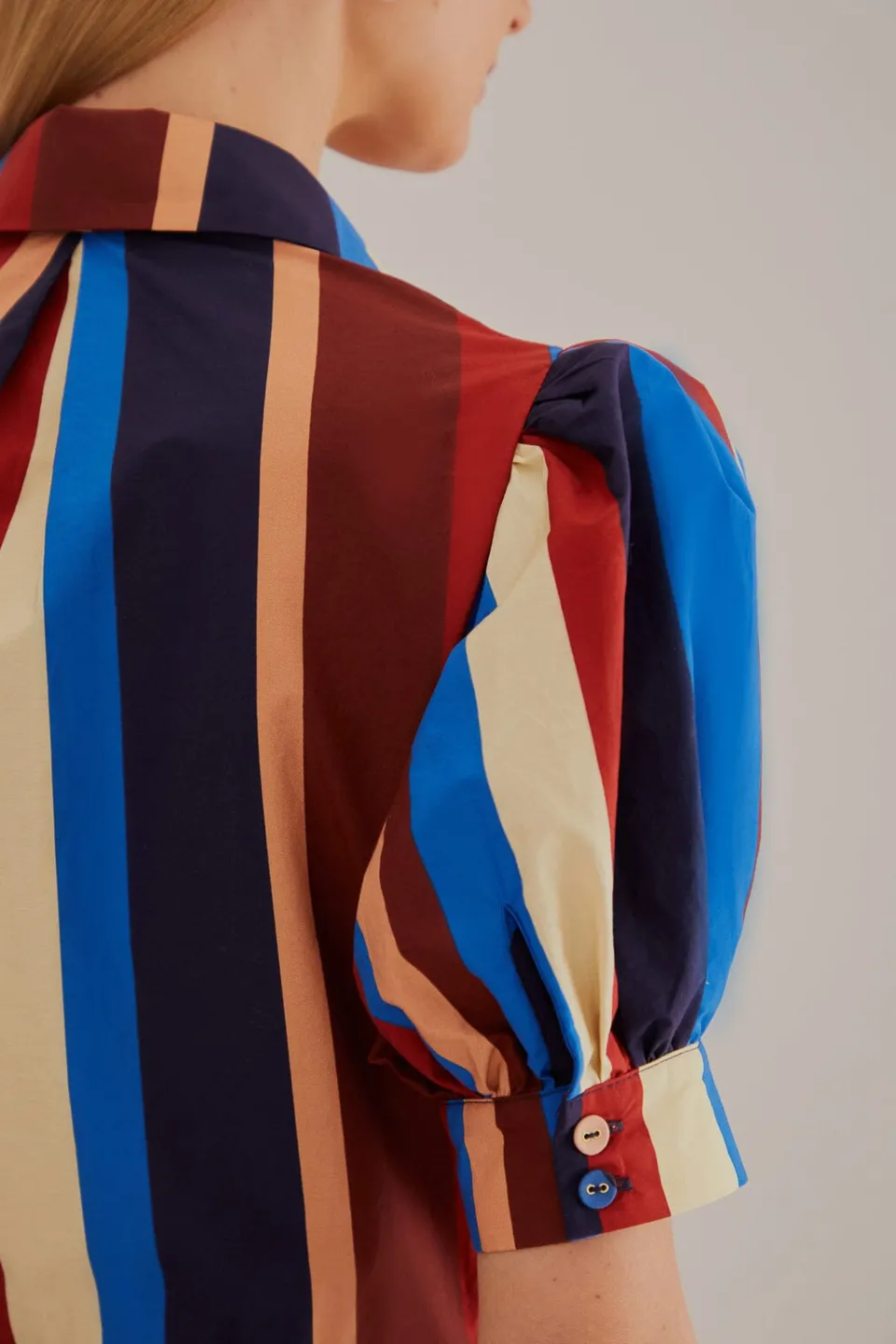 FARM Rio Robes Midi<Robe midi multicolore à rayures hivernales à manches courtes