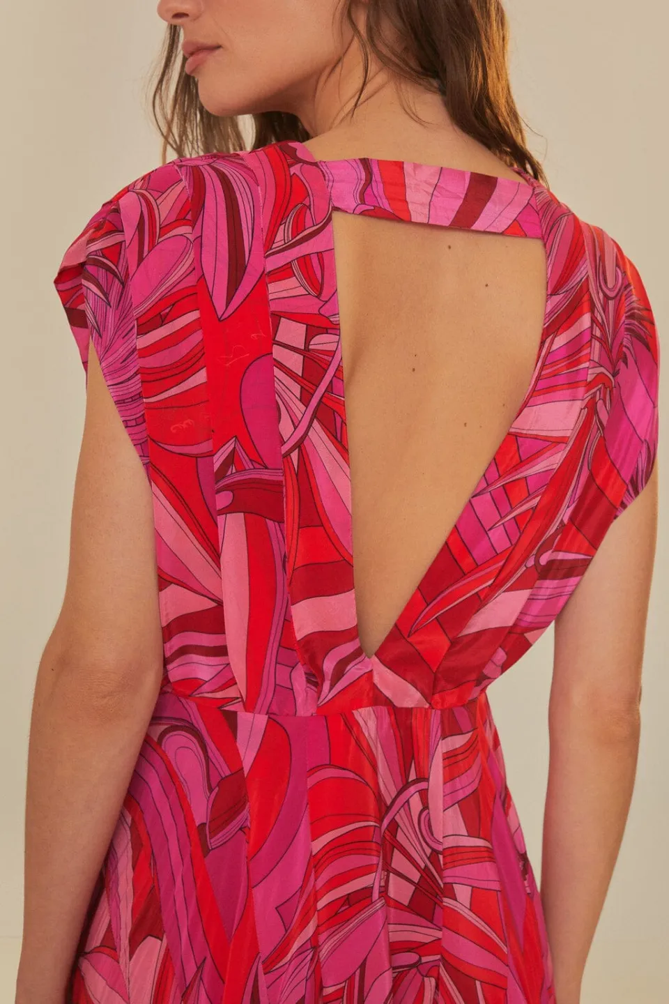 FARM Rio Robes Midi<Robe midi rouge Endless Summer à col en V