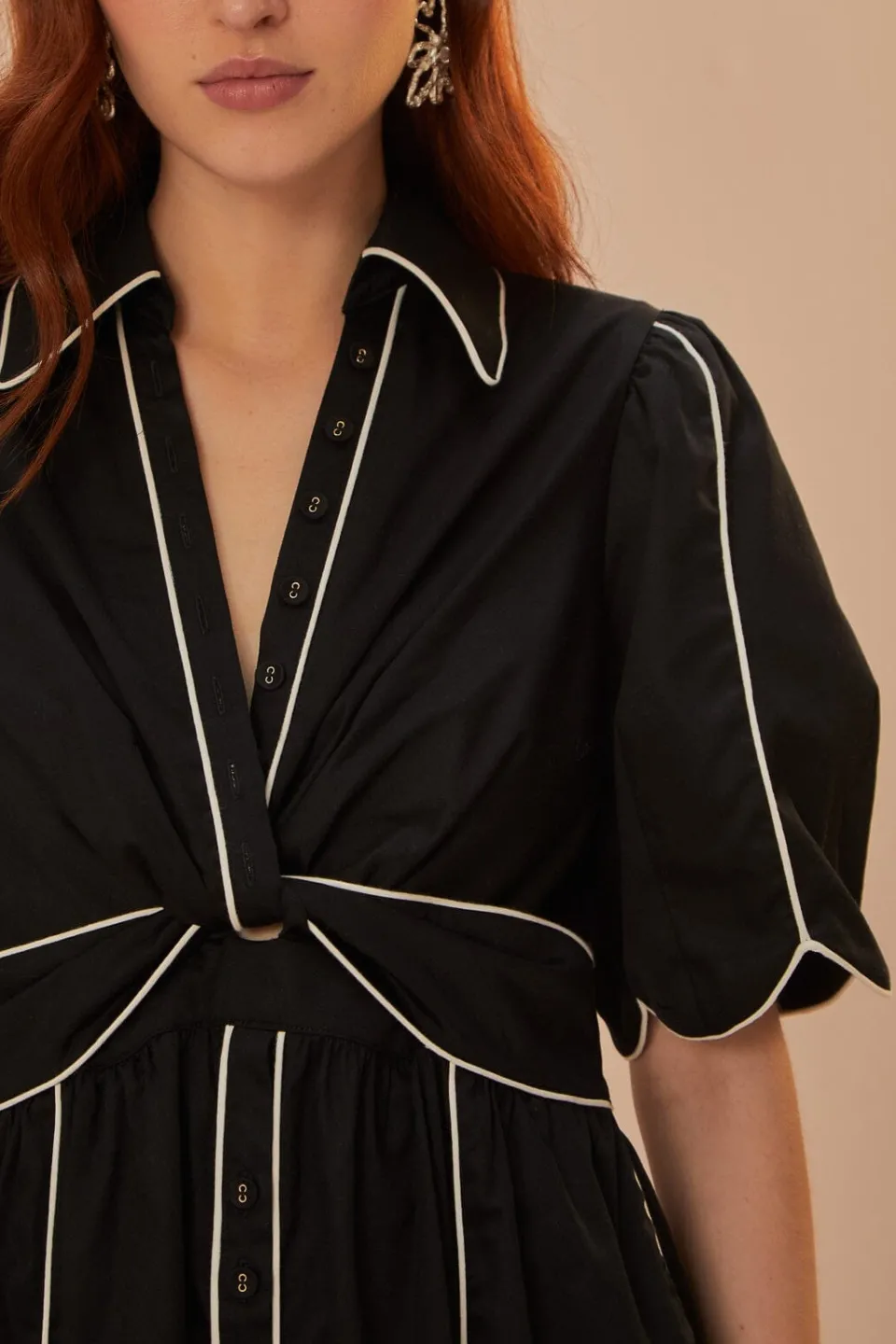 FARM Rio Robes Midi<Robe mi-longue à manches courtes noire et blanche