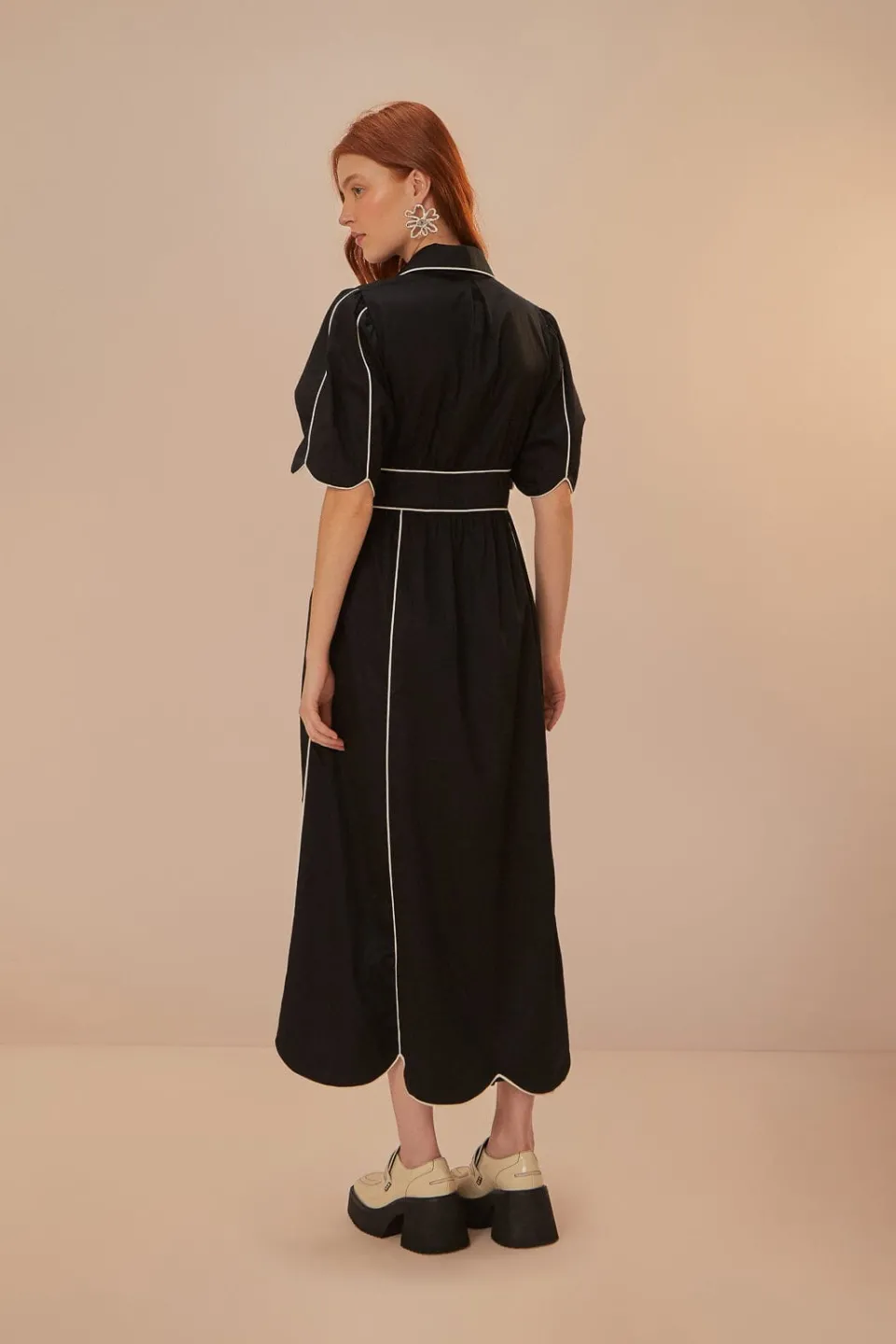 FARM Rio Robes Midi<Robe mi-longue à manches courtes noire et blanche