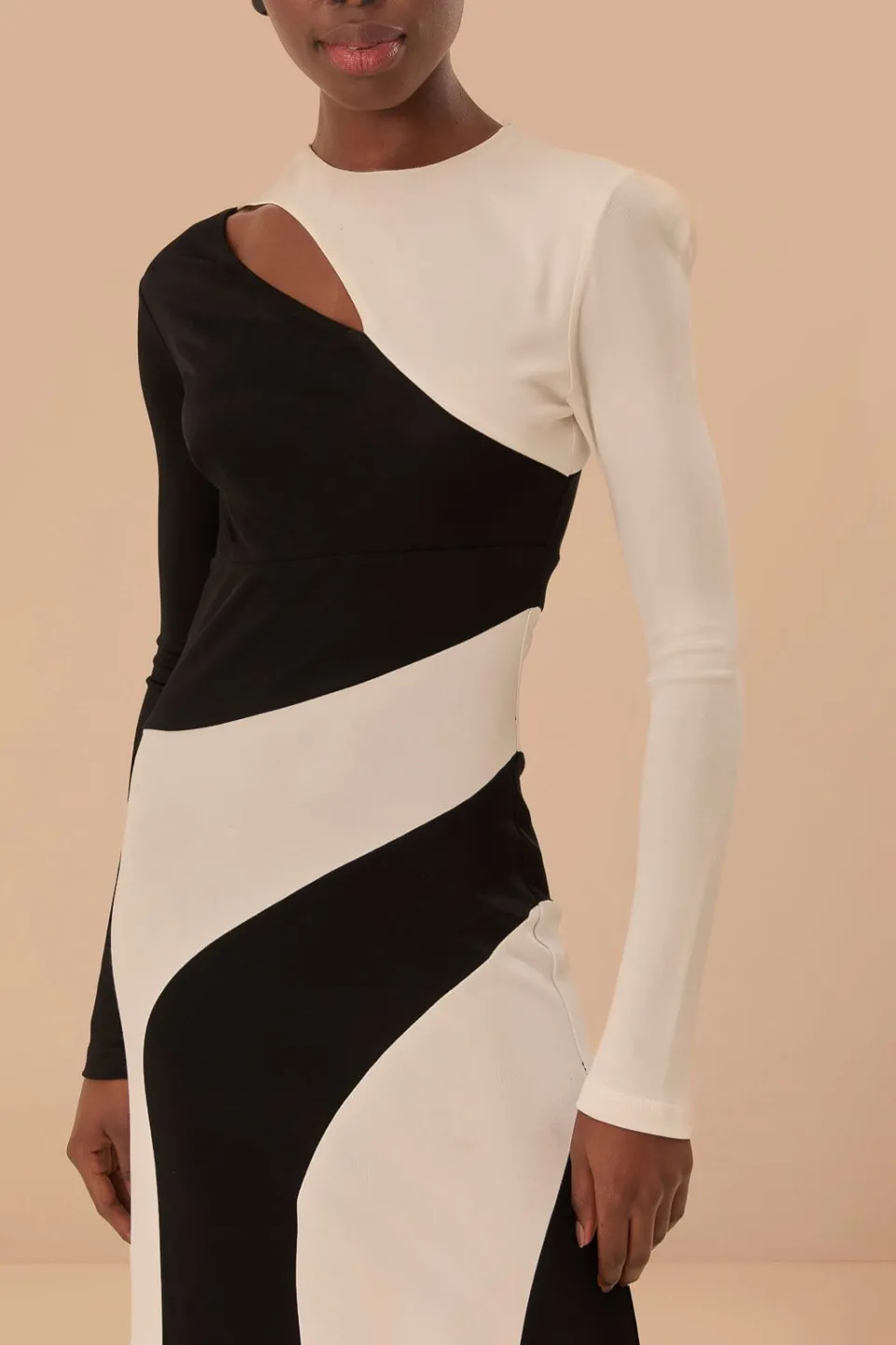 FARM Rio Robes Midi<Robe mi-longue à manches longues découpée noire et blanche