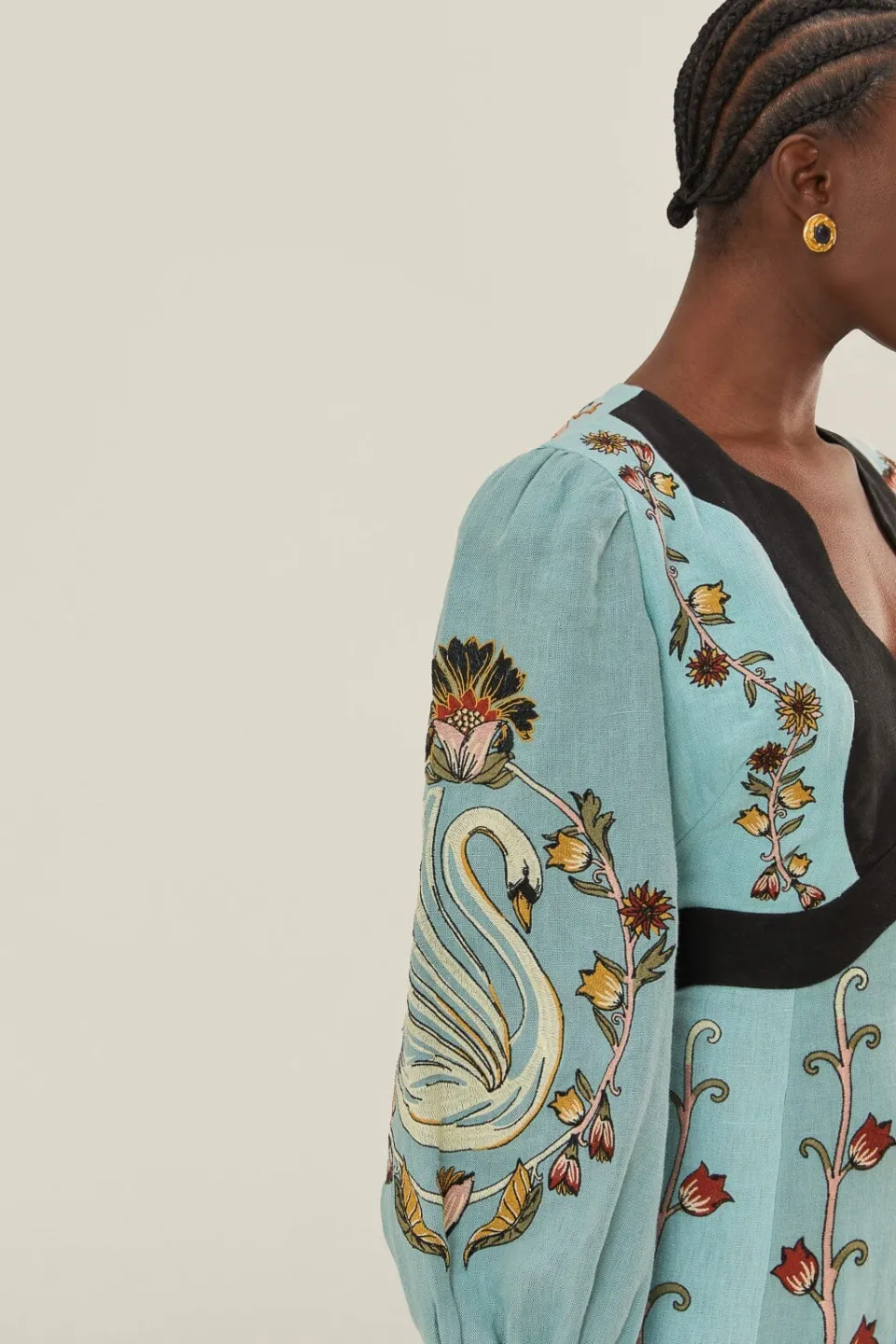 FARM Rio Robes Midi<Robe mi-longue brodée à manches longues et fluide bleue