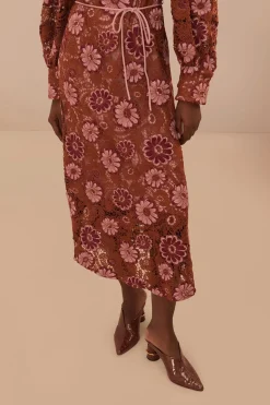 FARM Rio  Robes Midi<Robe mi-longue en guipure à tapisserie marron Gigi