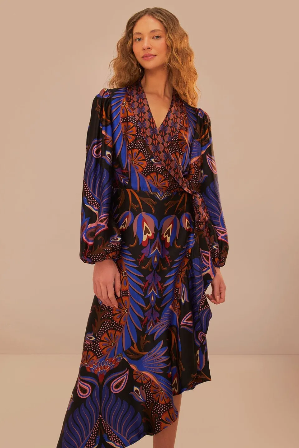 FARM Rio Robes Midi<Robe mi-longue noire à manches longues Heart Forest