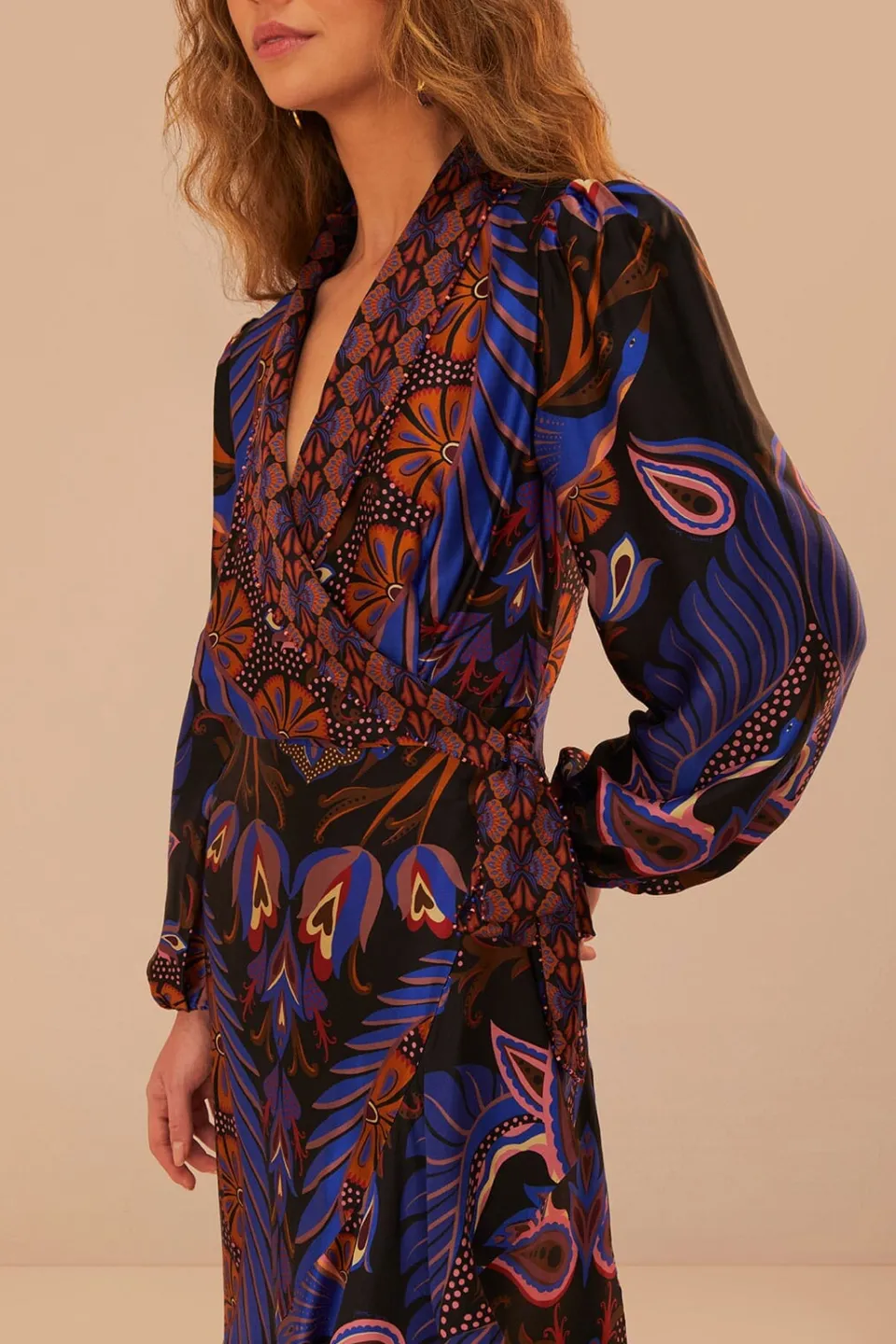 FARM Rio Robes Midi<Robe mi-longue noire à manches longues Heart Forest