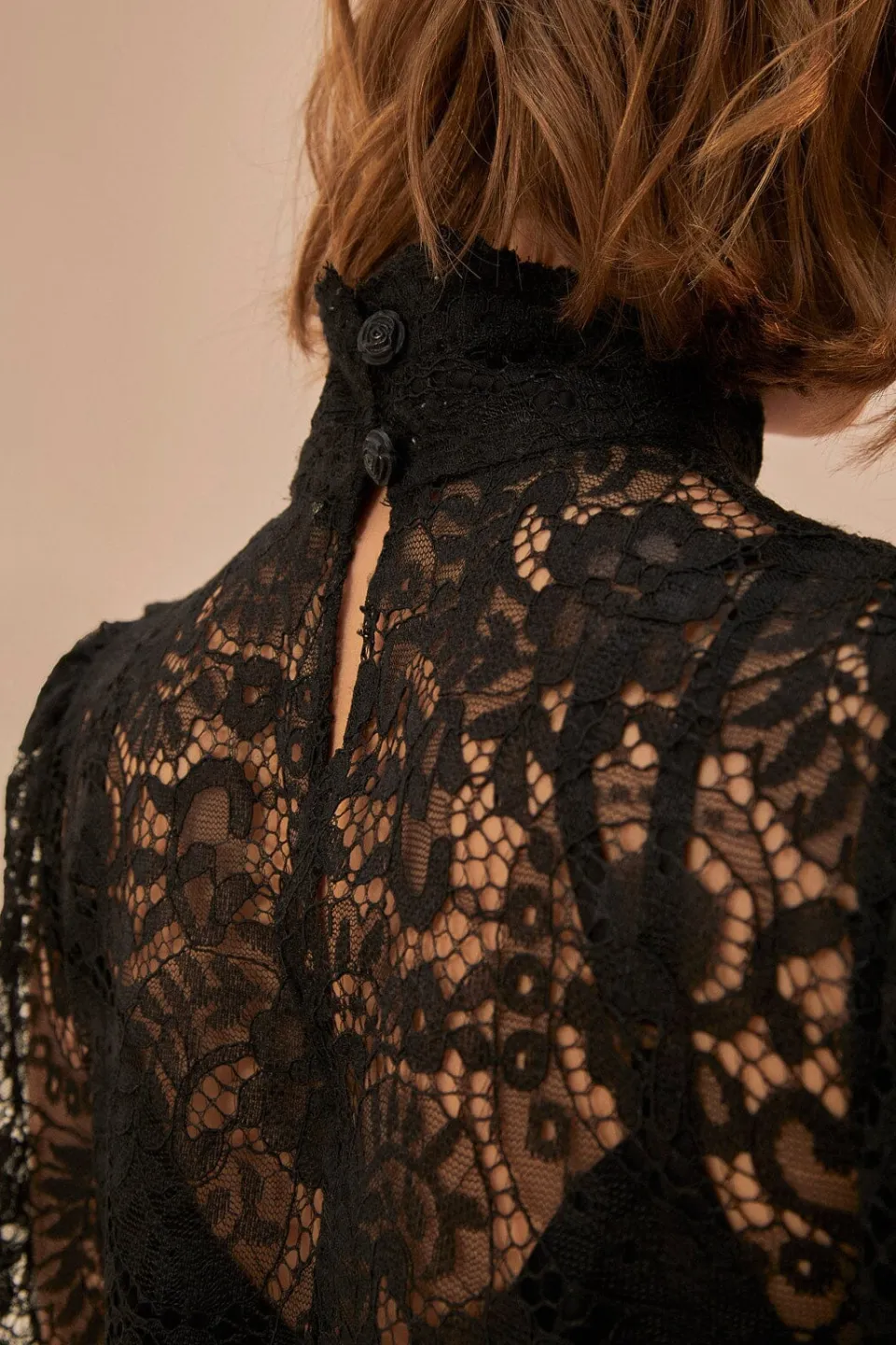 FARM Rio Robes Midi<Robe mi-longue noire en dentelle