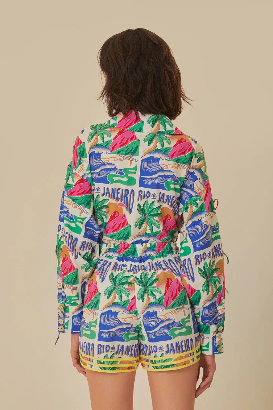 FARM Rio Shorts<Short blanc cassé à affiches Carioca