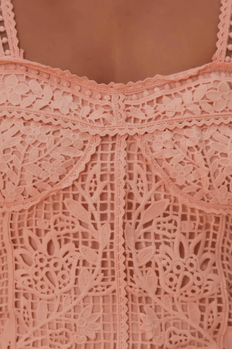 FARM Rio Hauts Courts<Top court sans manches en guipure rose clair